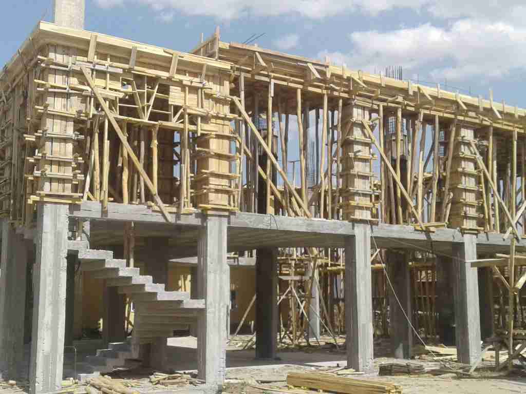 Orhaneli İnşaat Kalıpçısı